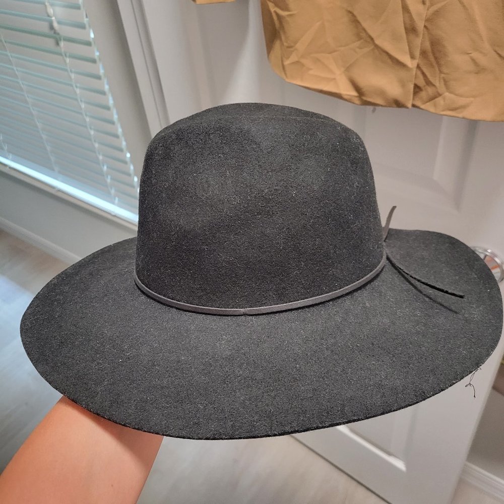Brand new wool hat